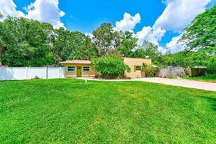 18101 2nd Ave, Lutz, FL 33548 - Photo 1