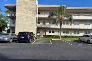 5530 80th St N, Saint Petersburg, FL 33709 - Photo 1