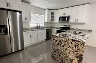 3850 N Lake Dr, Tampa, FL 33614 - Photo 1
