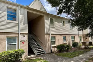 7210 N Manhattan Ave, Tampa, FL 33614 - Photo 1