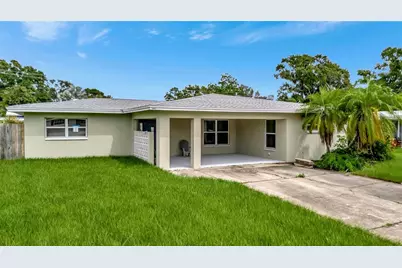 5667 Hobson Street NE, Saint Petersburg, FL 33703 - Photo 1