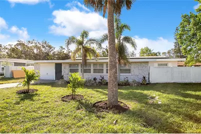 1009 Farragut Drive N, Saint Petersburg, FL 33710 - Photo 1
