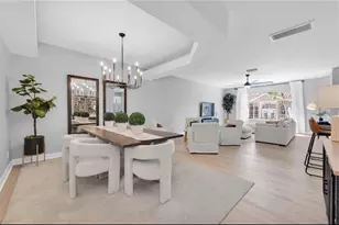 6323 Vista Verde Dr E, Saint Petersburg, FL 33707 - Photo 1