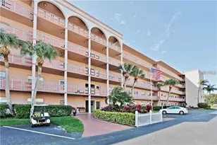 5521 80th St N, Saint Petersburg, FL 33709 - Photo 1