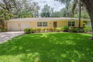 1696 Velma Dr S, Largo, FL 33770 - Photo 1