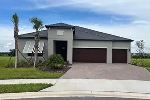 31461 Cardinal Yard Dr, San Antonio, FL 33576 - Photo 1