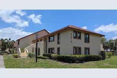 8101 Bardmoor Place #204H, Seminole, FL 33777 - Photo 1