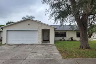 5022 Doefield Ln, New Port Richey, FL 34653 - Photo 1