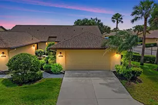 7123 Heron Dr, Sarasota, FL 34243 - Photo 1