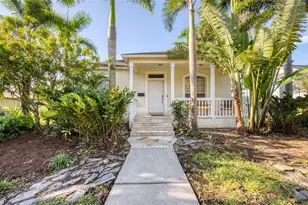 320 47th Ave N, Saint Petersburg, FL 33703 - Photo 1