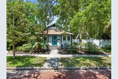 313 23rd Avenue N, Saint Petersburg, FL 33704 - Photo 1