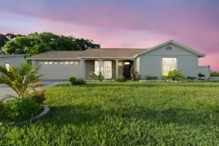 7135 Flaggler Dr, Port Richey, FL 34668 - Photo 1