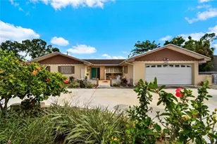 2670 Pinellas Point Dr S, Saint Petersburg, FL 33712 - Photo 1