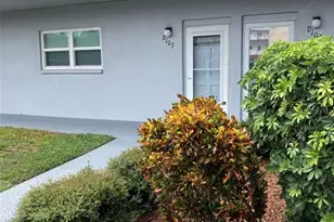 5660 80th St N, Saint Petersburg, FL 33709 - Photo 1