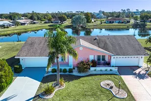 1201 Bluewater Dr, Sun City Center, FL 33573 - Photo 1