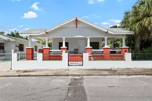 1318 E Louise Ave, Tampa, FL 33603 - Photo 1