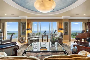 100 Beach Dr NE, Saint Petersburg, FL 33701 - Photo 1