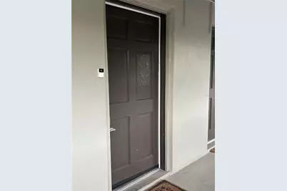 6026 22nd Avenue N #6, Saint Petersburg, FL 33710 - Photo 1