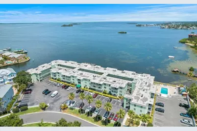 464 N Paula Drive #301, Dunedin, FL 34698 - Photo 1