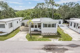 605 Michigan Blvd, Dunedin, FL 34698 - Photo 1