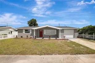 5611 Mosaic Dr, Holiday, FL 34690 - Photo 1