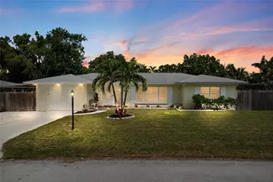 2979 Del Rio Dr, Belleair Bluffs, FL 33770 - Photo 1
