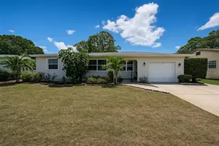 2110 57th Ave N, Saint Petersburg, FL 33714 - Photo 1