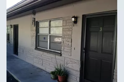 135 NE Madison Circle N #4, Saint Petersburg, FL 33702 - Photo 1