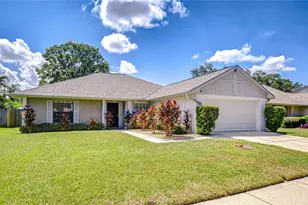 1425 Shell Flower Dr, Brandon, FL 33511 - Photo 1
