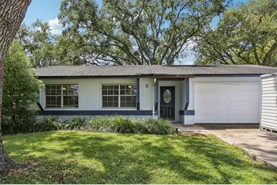 815 Regent Circle N, Brandon, FL 33511 - Photo 1