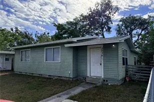 3934 40th Ave N, Saint Petersburg, FL 33714 - Photo 1