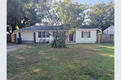 2624 48th Avenue N, Saint Petersburg, FL 33714 - Photo 1