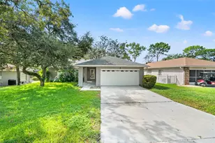 7134 Pond View Ct, Spring Hill, FL 34606 - Photo 1