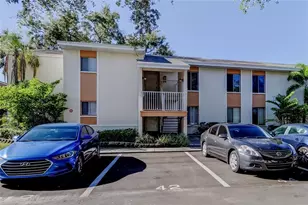 720 100th Ave N, Saint Petersburg, FL 33702 - Photo 1