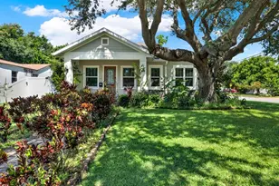 1901 25th Ave N, Saint Petersburg, FL 33713 - Photo 1