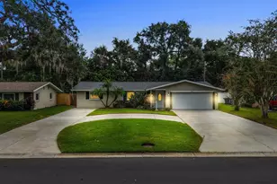 2267 Manor Ct, Clearwater, FL 33763 - Photo 1