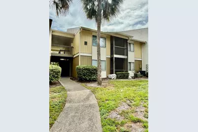 13385 Arbor Pointe Circle #203, Tampa, FL 33617 - Photo 1