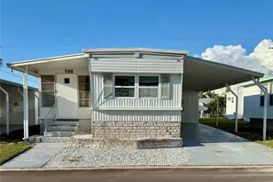 5335 Fairfield Ave S, Saint Petersburg, FL 33707 - Photo 1