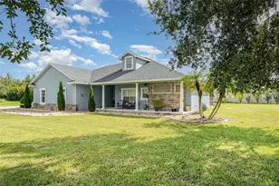 9461 Redhawk Bend Ln, Lakeland, FL 33810 - Photo 1