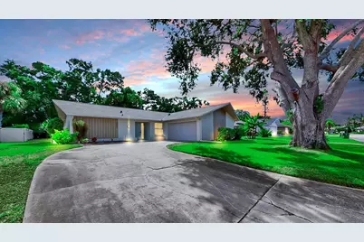 1809 67th Street W, Bradenton, FL 34209 - Photo 1