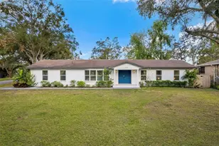 5454 N River Shore Dr, Tampa, FL 33603 - Photo 1