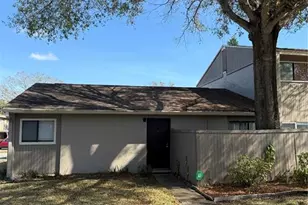 8608 Lake Isle Dr, Temple Terrace, FL 33637 - Photo 1