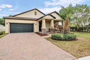 10072 Victory Gallop Loop, Ruskin, FL 33573 - Photo 1