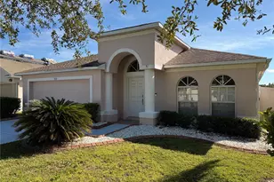 7522 Tower Bridge Dr, Wesley Chapel, FL 33545 - Photo 1
