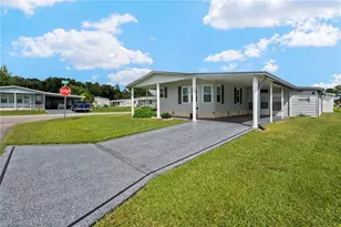 5802 Cheyenne St, Zephyrhills, FL 33542 - Photo 1