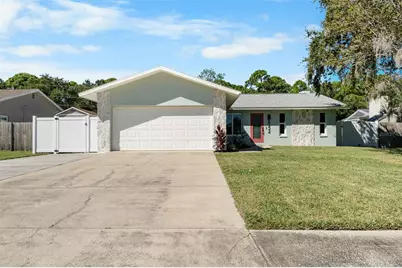 8224 Parkwood Boulevard, Seminole, FL 33777 - Photo 1