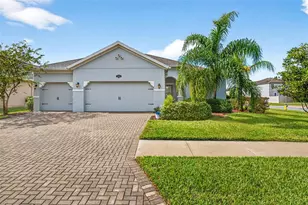 1929 Moorhen Wy, Lutz, FL 33558 - Photo 1