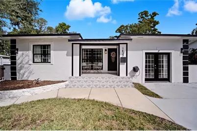 1433 27th Avenue S, Saint Petersburg, FL 33705 - Photo 1