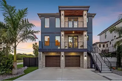 2600 Quincy Street S, Saint Petersburg, FL 33711 - Photo 1