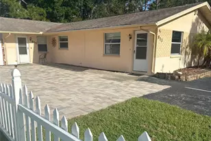 813 Lake Palms Dr, Largo, FL 33771 - Photo 1